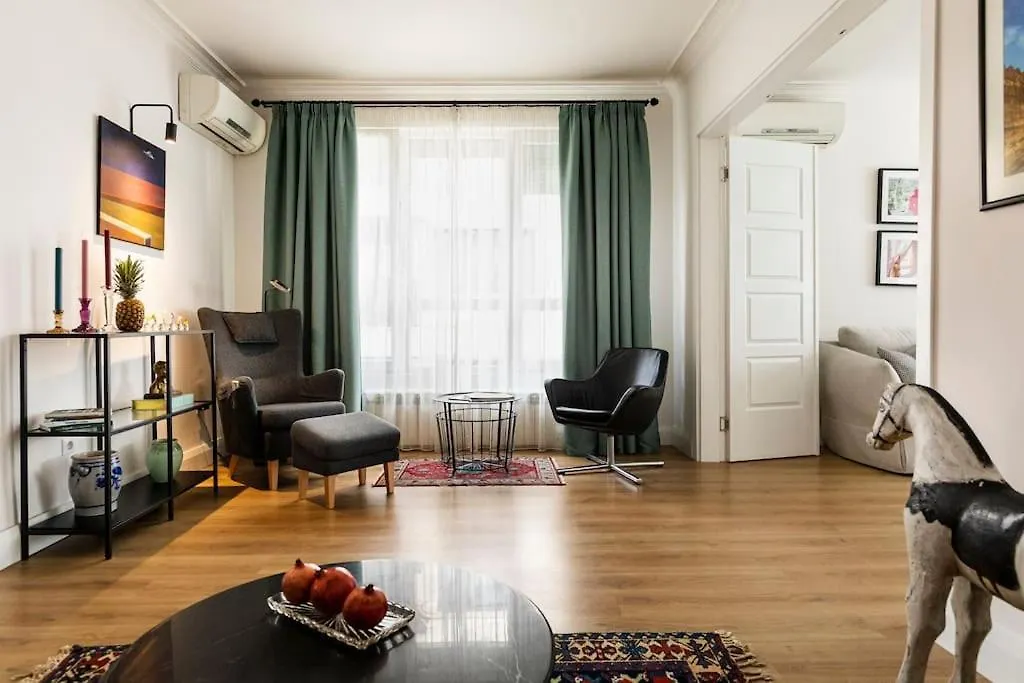 Aristocratic Apartment With A Parking Spot Sofia