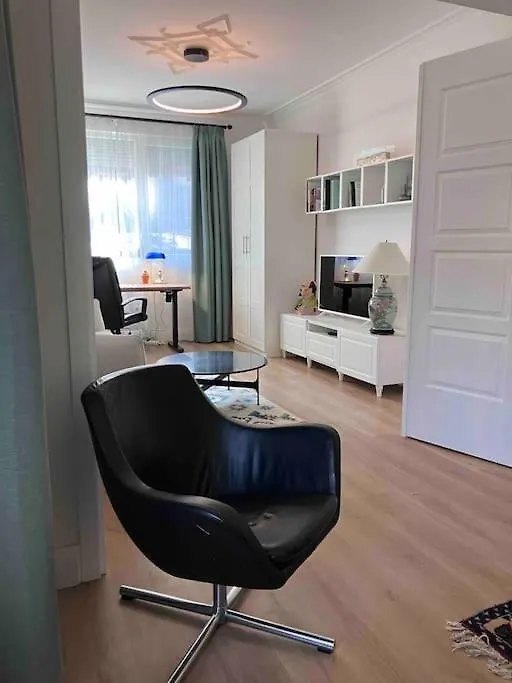 Aristocratic Apartment With A Parking Spot Sófia