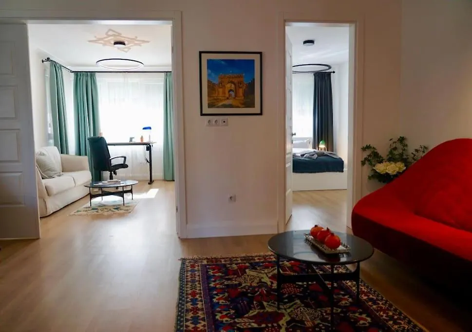 Aristocratic Apartment With A Parking Spot Sófia